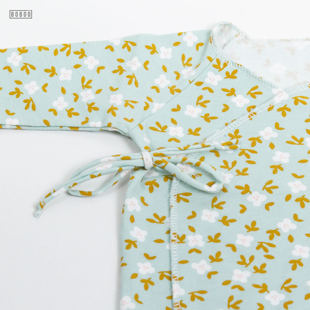 Camiseta Bebé Cruzada Flores Mint